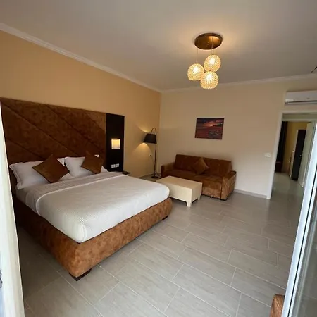 Monte Mare 4* Vlorë