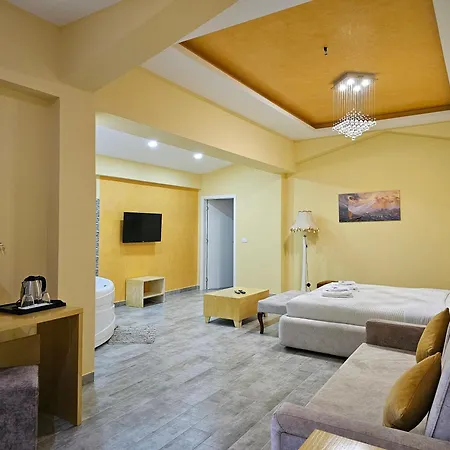 Monte Mare 4* Vlorë